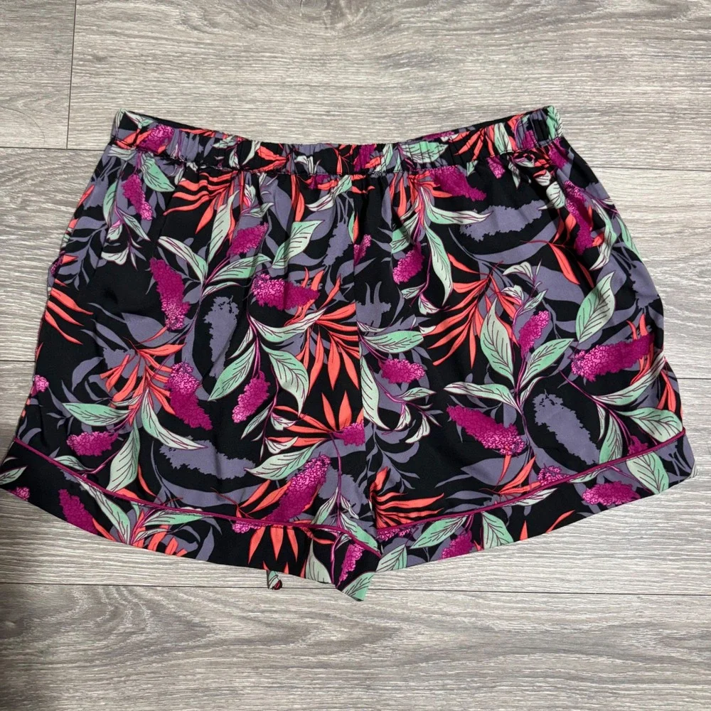 Isaac Mizrahi Sleepwear Womens Large Tropical Floral Pajama Shorts Black Pink‎ L